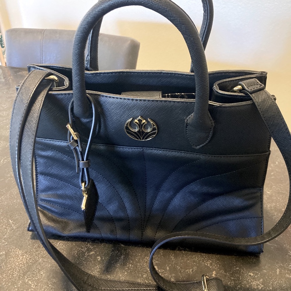 Loungefly Star Wars Black Rebel Canto Bight Purse